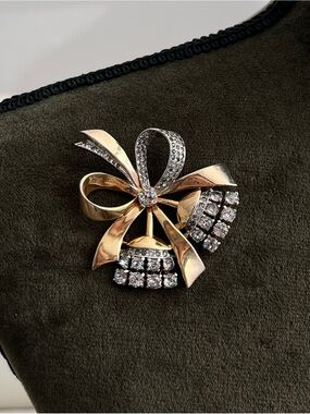 Vintage Mazer Christmas Bell Bow Tie Rhinestone Gold Silver Two-Toned Brooch Pin